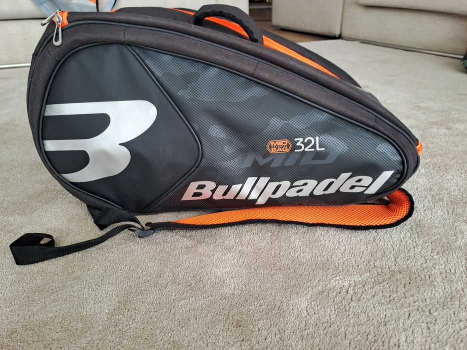 Saco Padel 32L BullPadel como novo