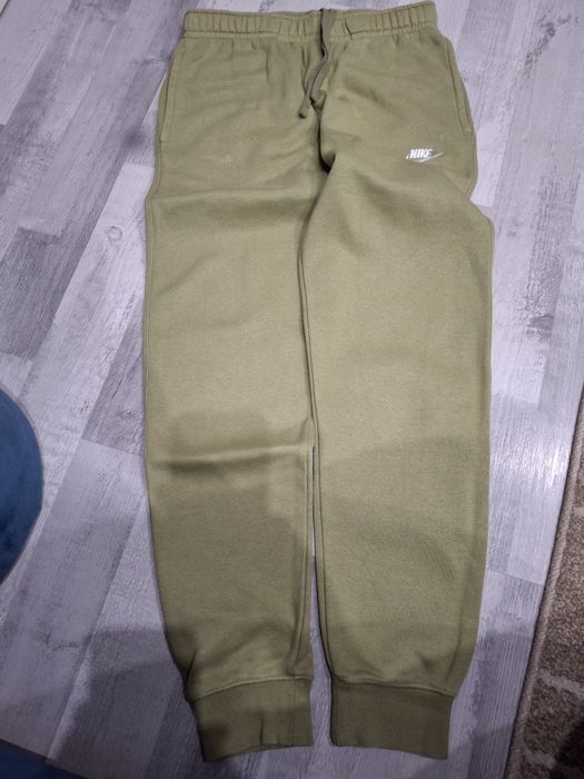 Sprzedam spodnie dresowe