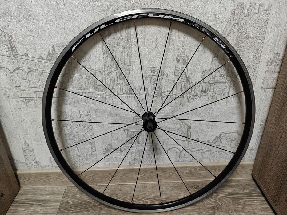 Запчастини до велосипеду: Колесо та обід