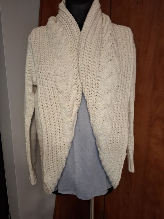 Sweter kardigan warkocz