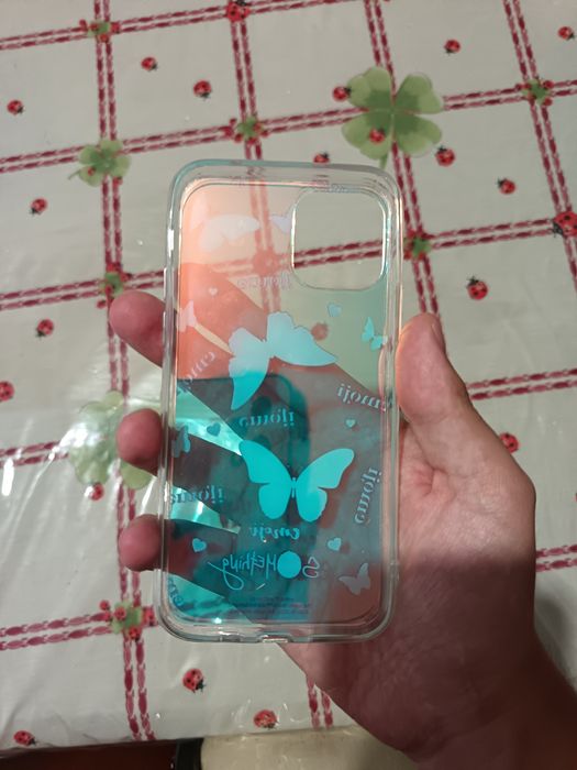 Capa iPhone 11 pro cor transparente com borboletas ( Portes grátis )