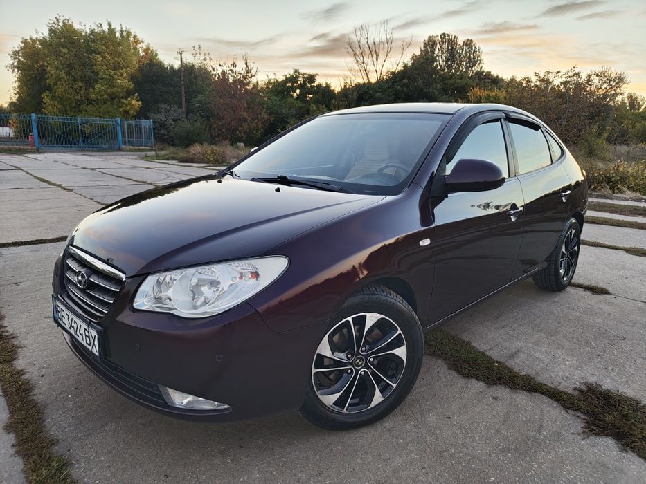 Хюндай Елантра 2.0 Автомат Рідний пробіг Гарний стан Hyundai Elantra HD максимальна комплектація