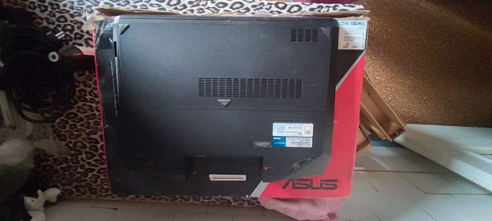 Игровой ноутбук Аsus ROG G53SX,I7,16 Ram,GTX 560m 2Gb+SSD 240Gb+HDD1Tb