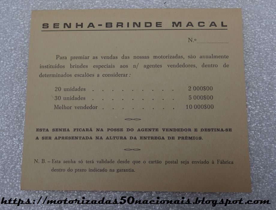 Conjunto de Artigos de Colecionador Macal