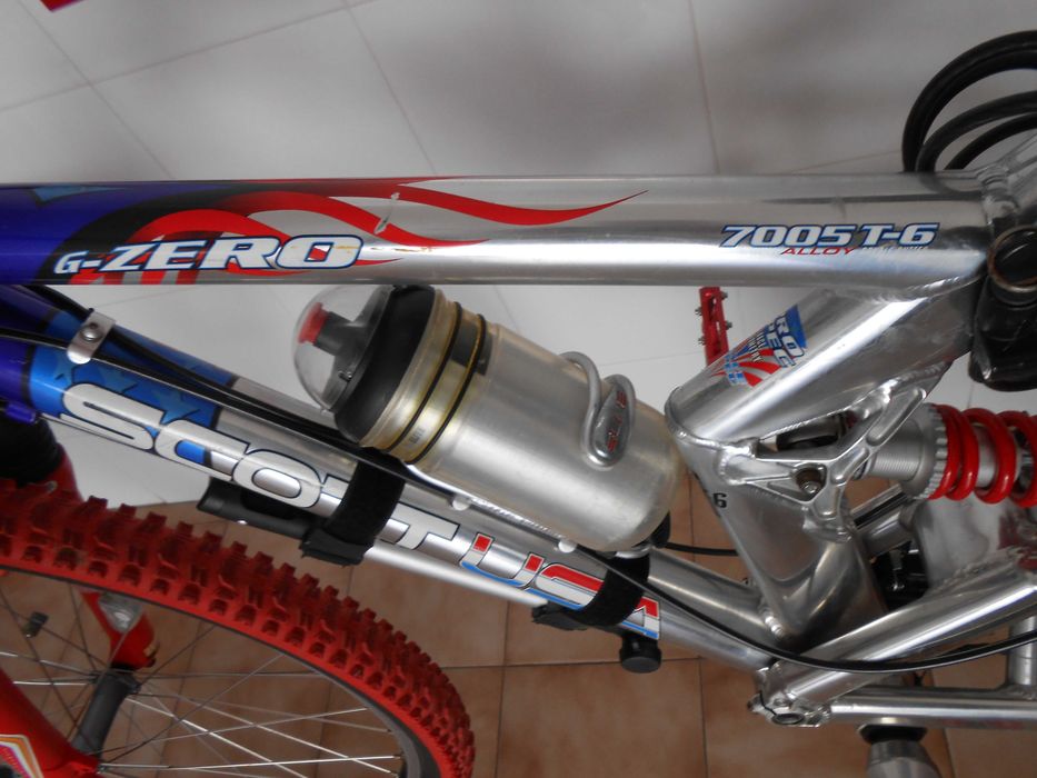 Bicicleta Scott G-Zero 7005T-6 ALLOY, com acessórios
