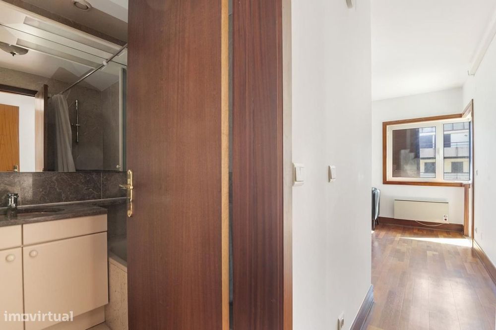 Apartamento T2 com jardim, Estoril, Cascais