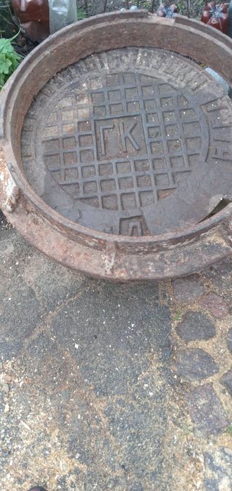 Каналізаційний люк