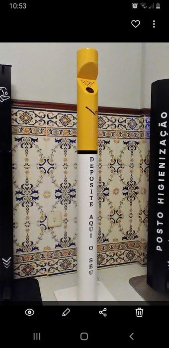 Dispensadores para alcool gel + cinzeiro