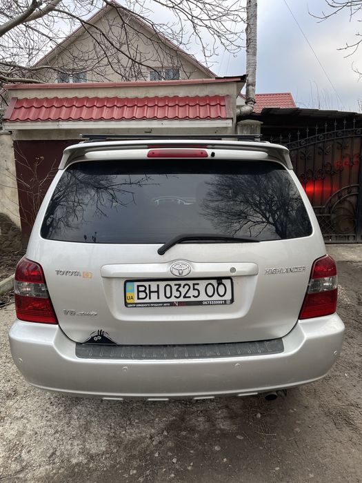 Тойота Highlander