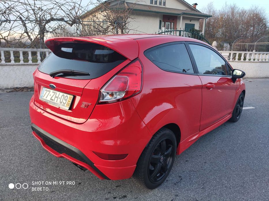 Ford Fiesta ST 1.6 182cv