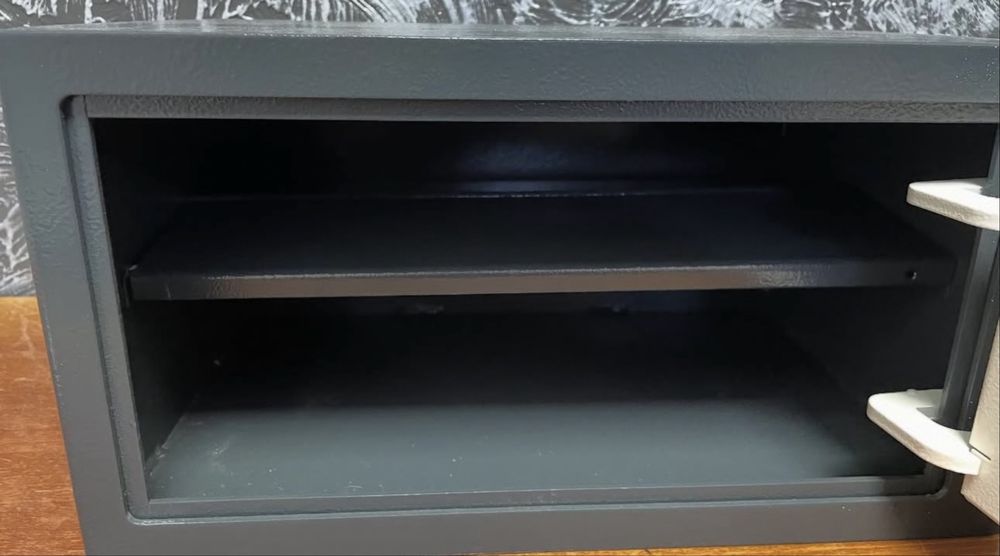 Сейф criffon s.25.e