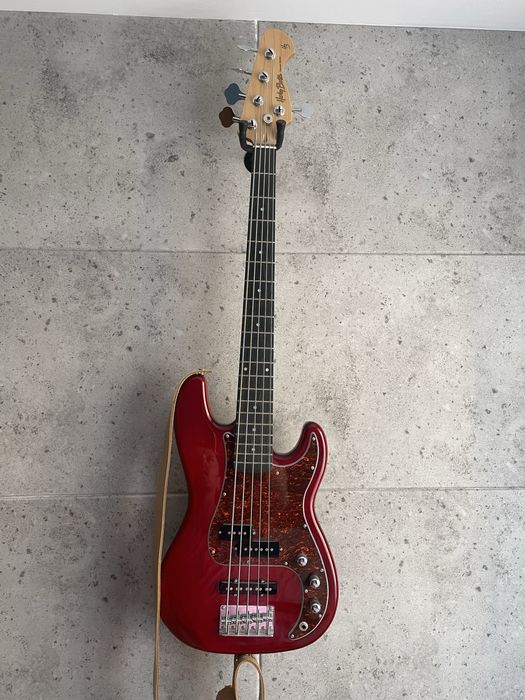 Gitara basowa Harley Benton 5-strukowa