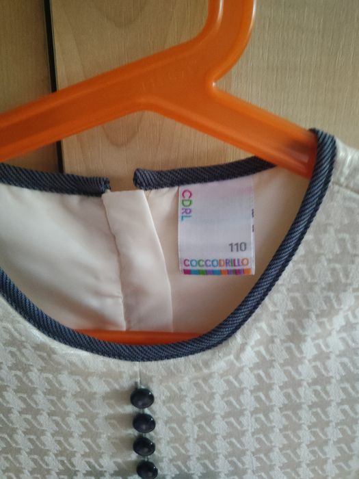 Elegancka sukienka dla dziewczynki Cocodrillo rozmiar 110.