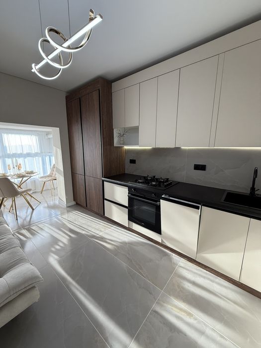 Продаж! 2к кв ТЦ Арсен ТЦ Епіцентр