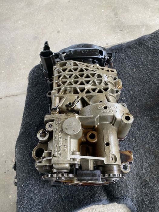 Bomba de oleo de audi tts 8j EA113 CDLB
