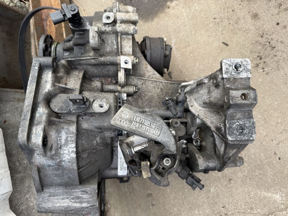caixa de velocidade vw Golf 4 1.9 tdi EKU 22119