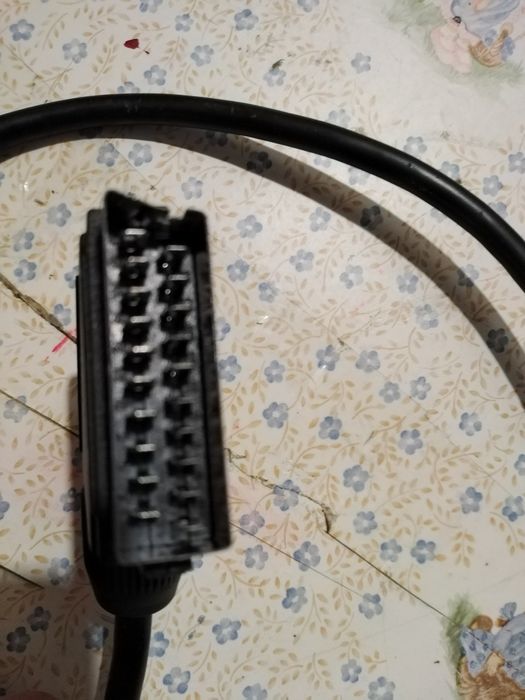 ;Vendo cabo de vídeo 1 novo