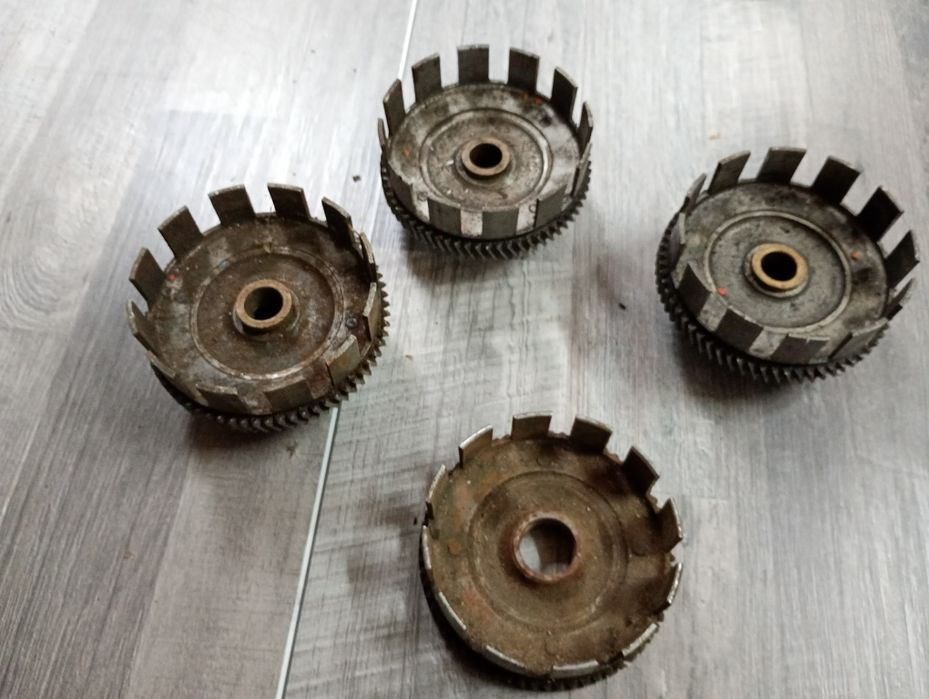 Simson amortyzatory cylinder szczęki gumy stopka wał głowica