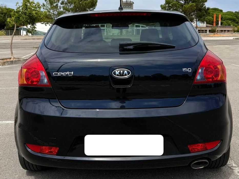 Kia Ceed S Coupe 1.4 CVVT EX ISG