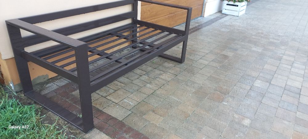 Kanapa metalowa ogrodowa 160 cm stolik