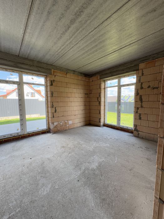 Продаж окремого будинку 130 м² + мансарда, 6 соток, Стоянка 2, Ірпінь