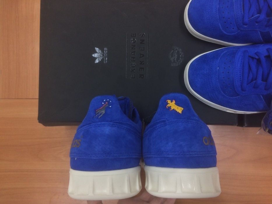 Adidas consortium footpatrol juice online