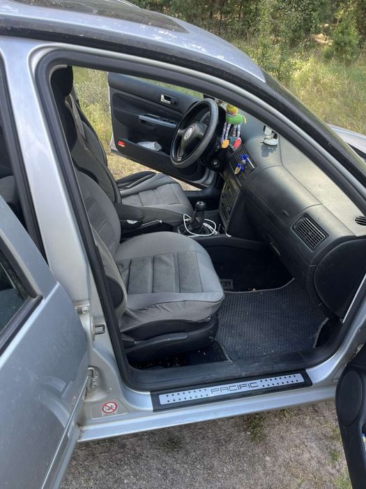 Продам фольцваген гольф 4 2003 року