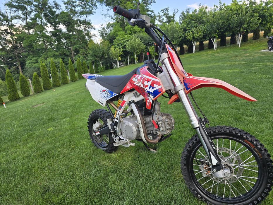 Пітбайк YCF f150e pilot