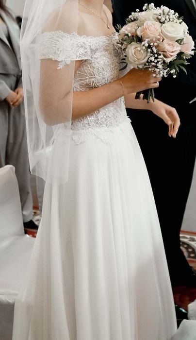 Suknia ślubna ivory