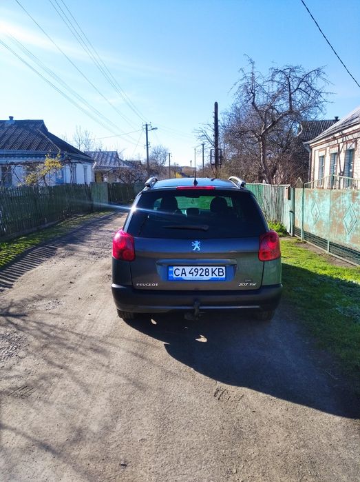 Продам Peugeot 207 SW