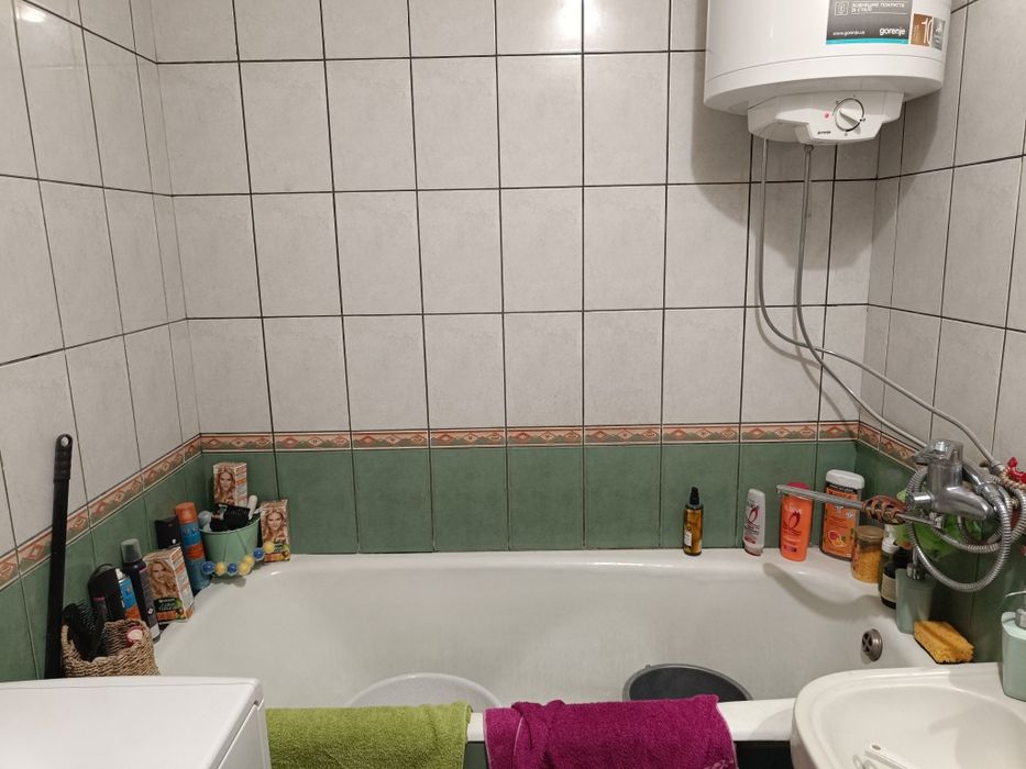 Продам терміново 3кім.квартиру   бульвар Незалежності в Броварах.