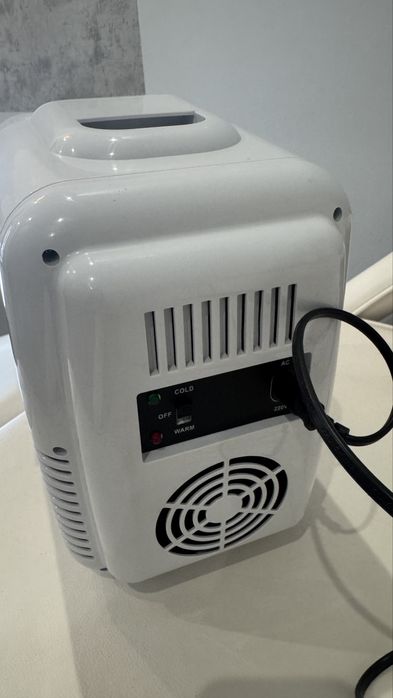 Lodówka do przechowywania kosmetyków