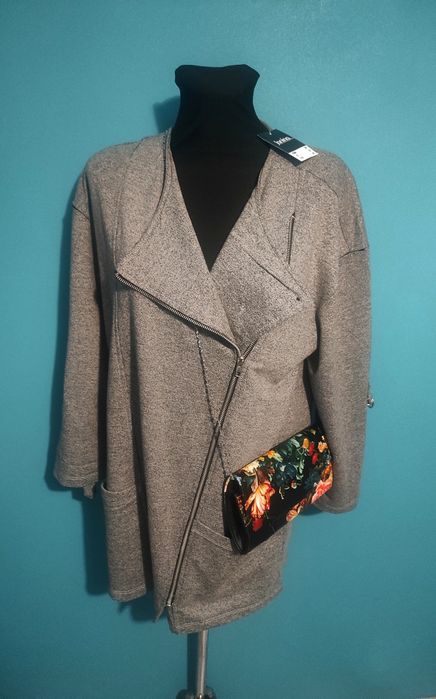 Płaszczyk narzutka rozm M 38 nowy