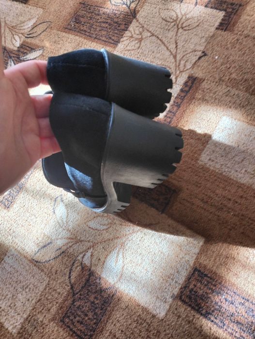 Sprzedam buty rozmiar 38 nowe bez metki