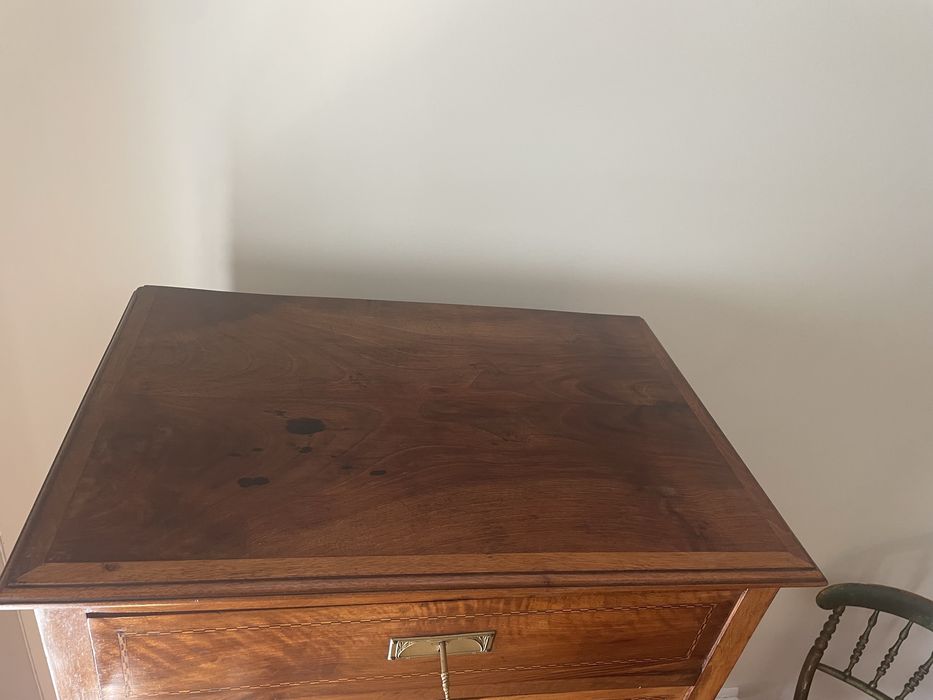 Movel Camiseiro e sapateira. Estilo ArtDeco. Otima oportunidade