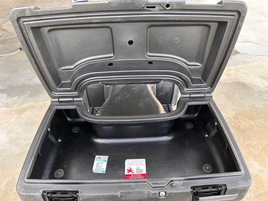 Moto4 Linhai LH300 4X4 C/ Bola de Reboque e Top Case