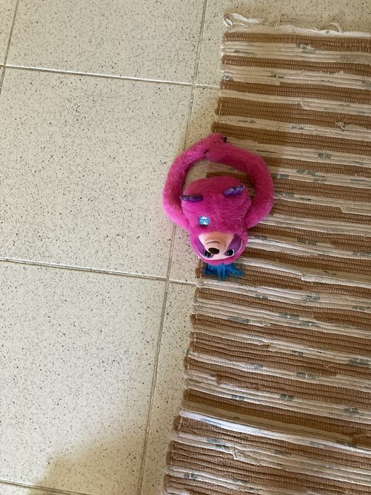 Animal em peluche rosa