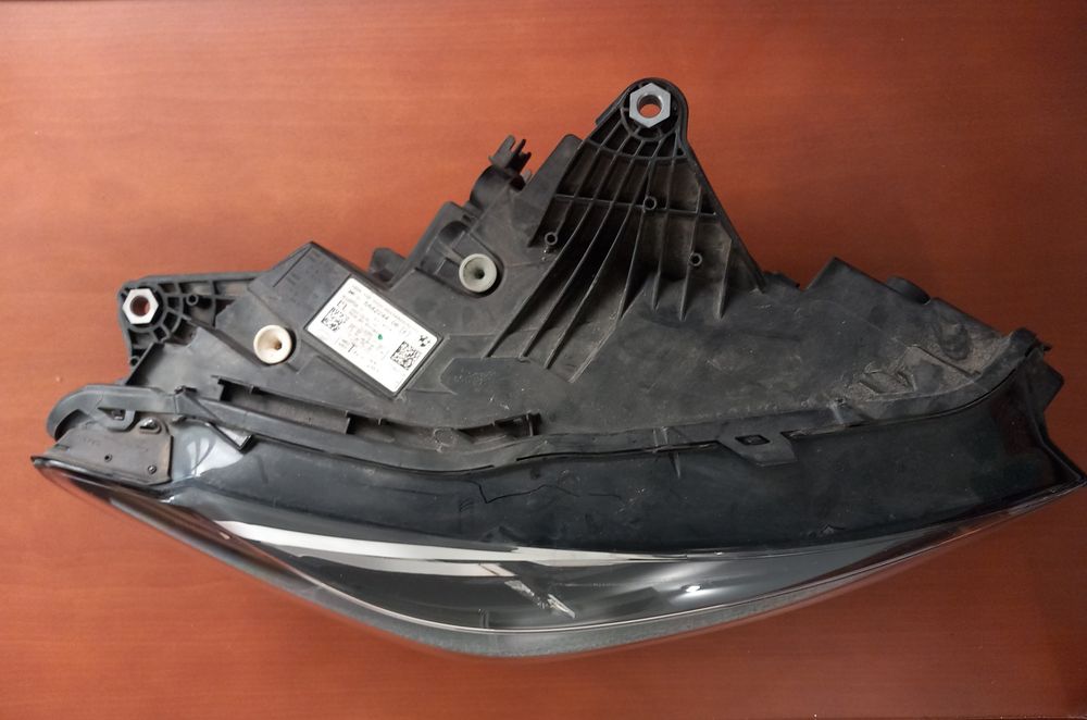 Farol BMW 2 Active Tourer Full LED direito