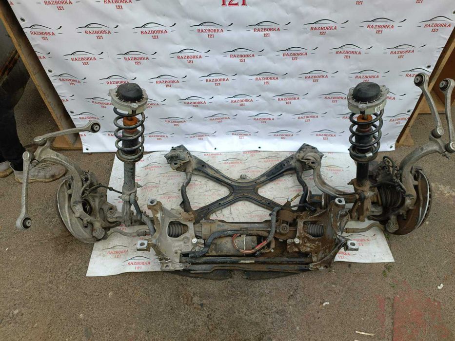 audi a4 b9 кулак цапфа  разборка