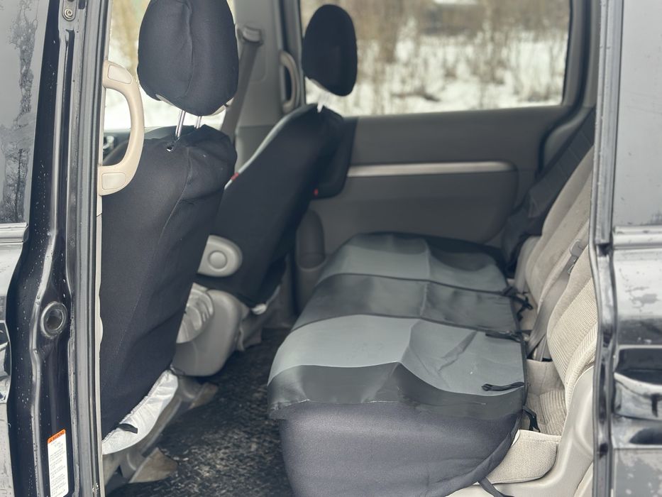 Продам KIA Sedona 2.9 diesel