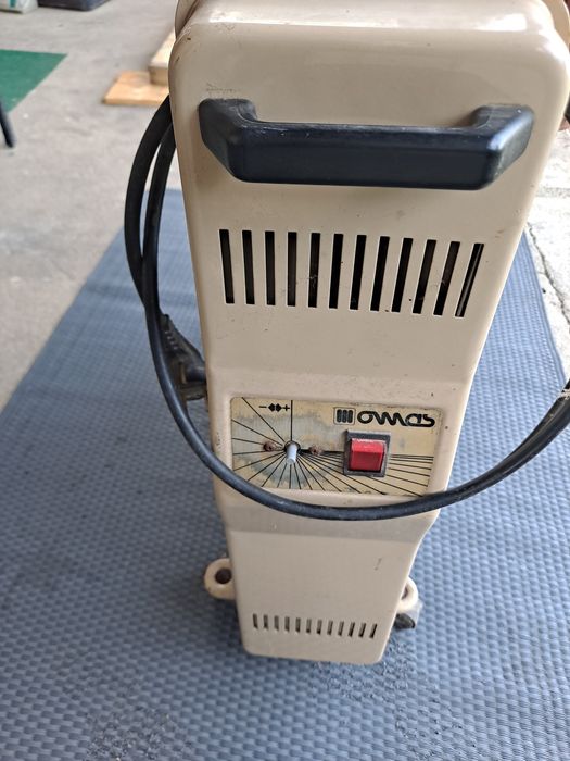 Grzejnik olejowy elektryczny 
elektryczny