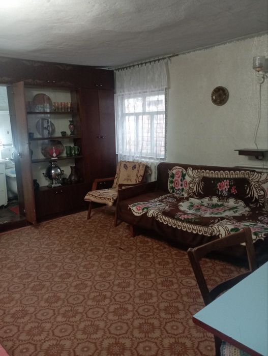 Продається газифікований  будинок  по вул. Павлова, район вул Київської.