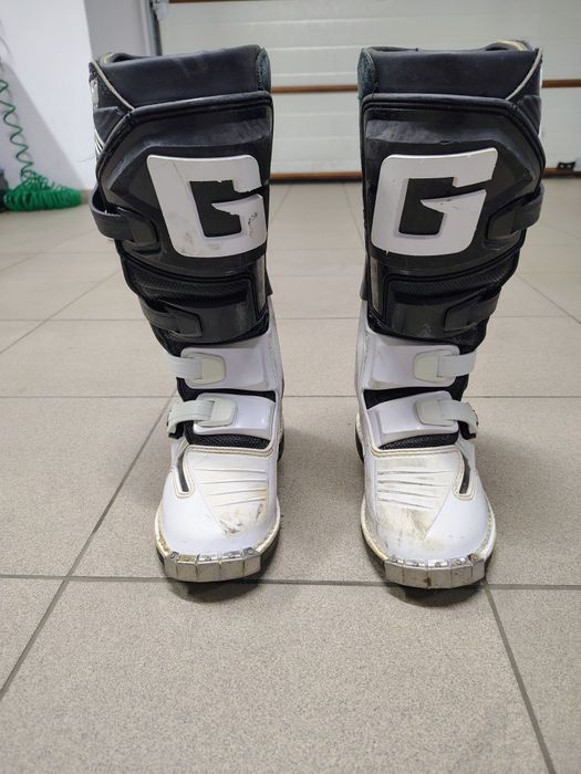 Dziecięce buty motocrossowe Gearne SGJ 34
