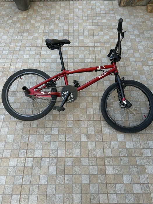 BMX B’Twin Vermelha