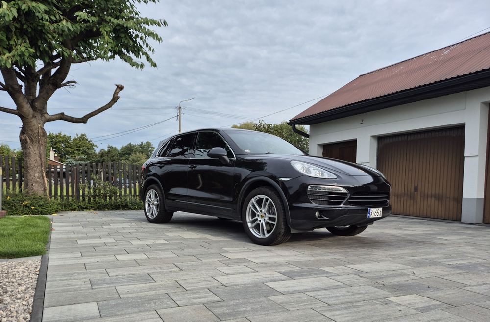 Sprzedam Porsche Cayenne 3.6 V6.