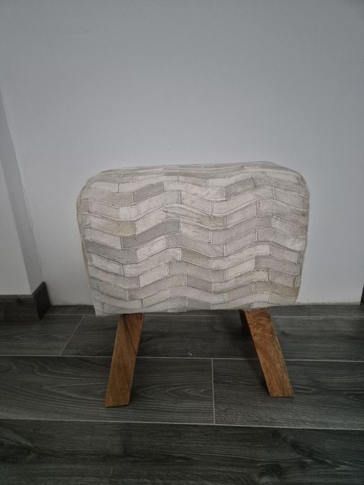 Nowy puf siedzisko koziołek skórzany