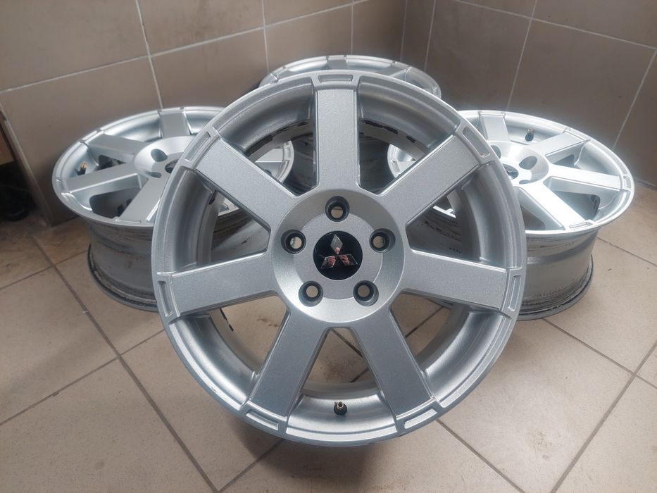 Комплект легкосплавних дисків Mitsubishi Mazda Hyundai Kia R16 5×114.3