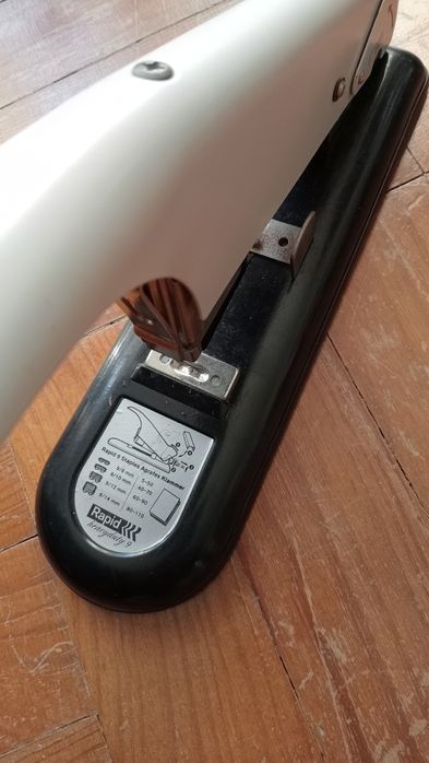 Agrafador Rapid Hd 9 branco