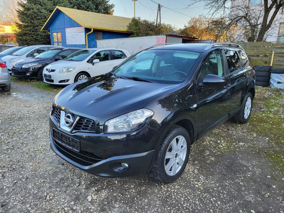 Nissan Qashqai+2 1997 cm3 + 140KM + 4X4 + Panoramadach+Klimatronic+Tempomat