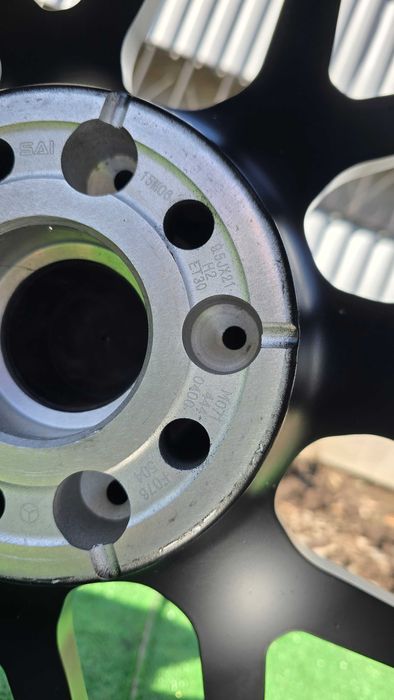 Оригінальні диски Mercedes AMG R21 GLC W253 X253 (A2534012000)